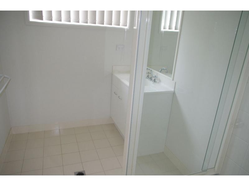 26 Francis Road, Macleay Island QLD 4184