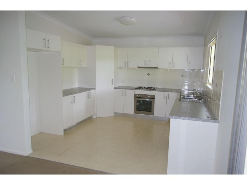 26 Francis Road, Macleay Island QLD 4184