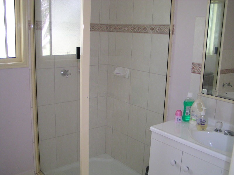 192 Lucas Drive, Lamb Island QLD 4184