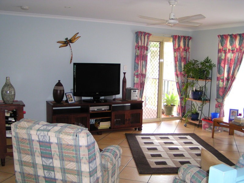 192 Lucas Drive, Lamb Island QLD 4184