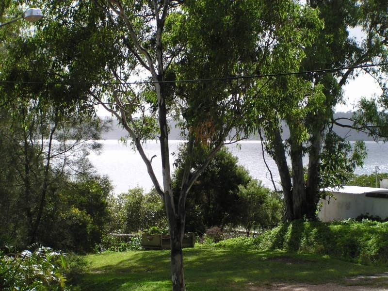 192 Lucas Drive, Lamb Island QLD 4184