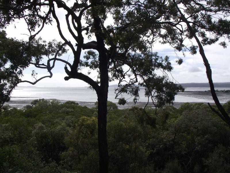 79 Perulpa Drive, Lamb Island QLD 4184