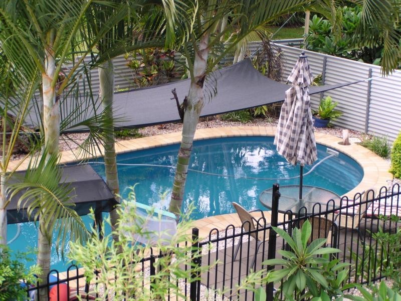 74 Perulpa Drive, Lamb Island QLD 4184