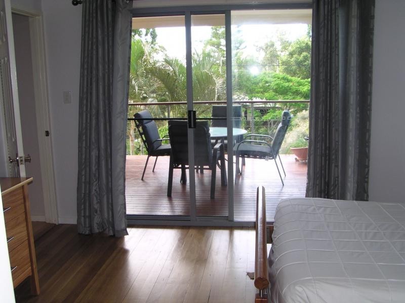 74 Perulpa Drive, Lamb Island QLD 4184
