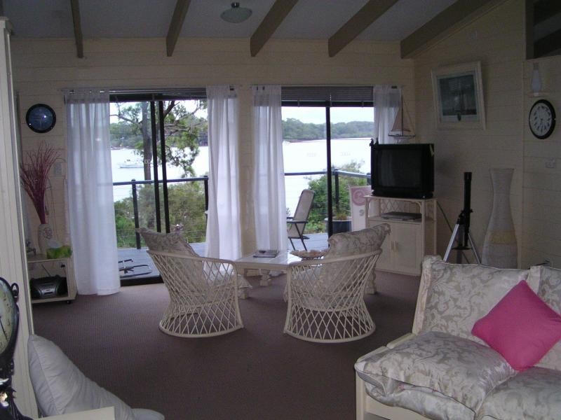 40 The Esplanade, Karragarra Island QLD 4184