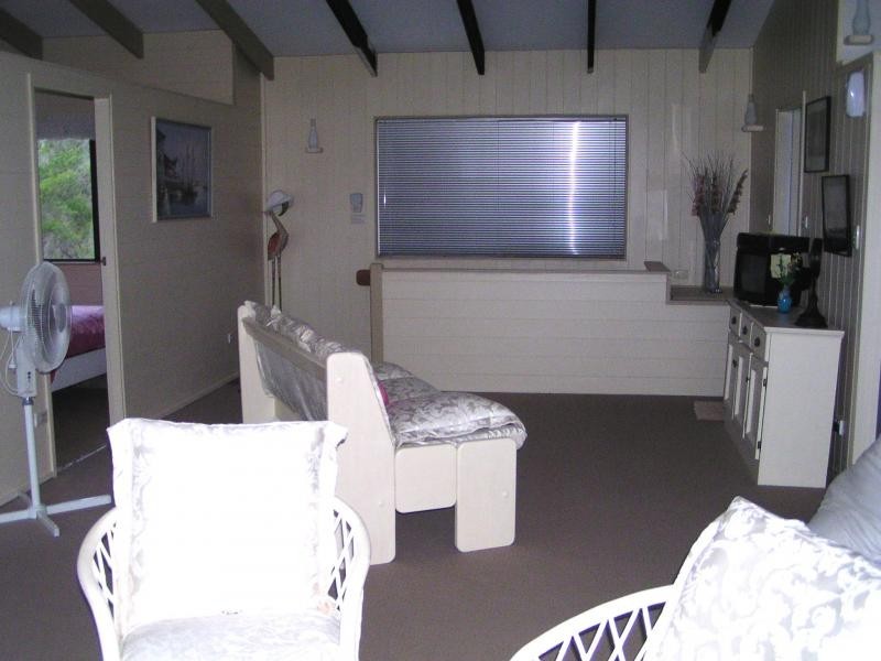 40 The Esplanade, Karragarra Island QLD 4184