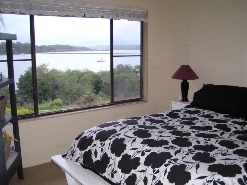 40 The Esplanade, Karragarra Island QLD 4184