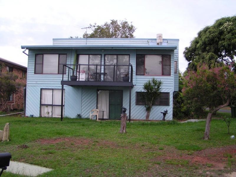 40 The Esplanade, Karragarra Island QLD 4184