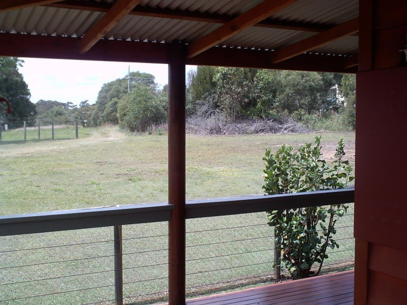 7 Wren Street, Macleay Island QLD 4184
