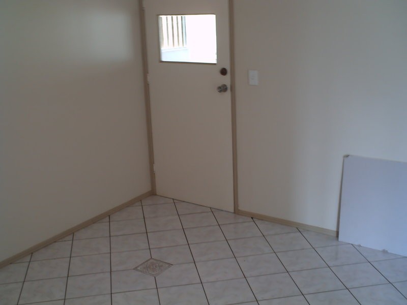 18 Eastbourne Terrace, Macleay Island QLD 4184