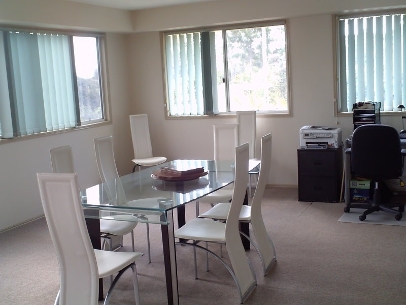 18 Eastbourne Terrace, Macleay Island QLD 4184