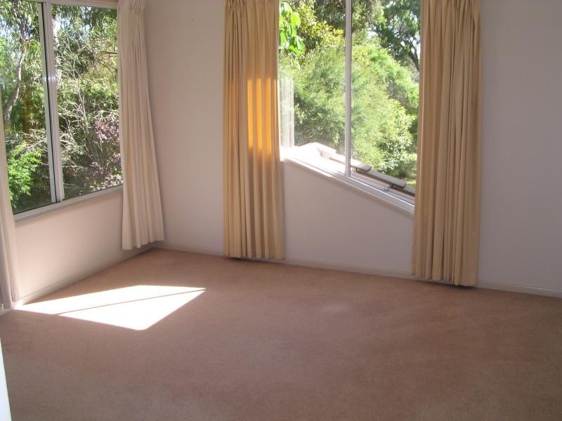 18 The Esplanade, Karragarra Island QLD 4184