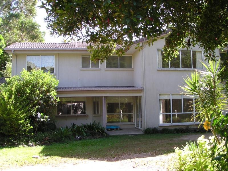 18 The Esplanade, Karragarra Island QLD 4184