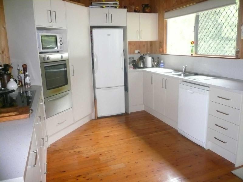 21 Arthur Street, Macleay Island QLD 4184