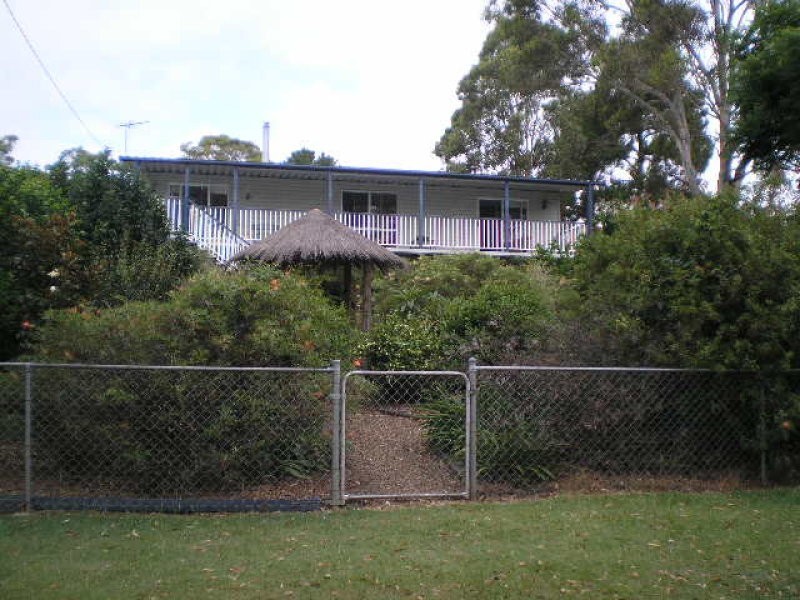 1 Link Street, Lamb Island QLD 4184