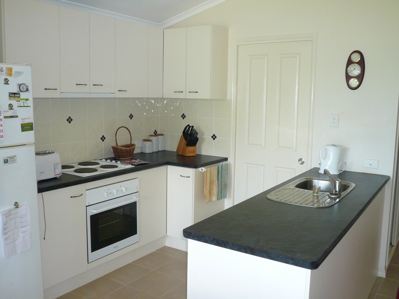 15 Conran Street, Macleay Island QLD 4184
