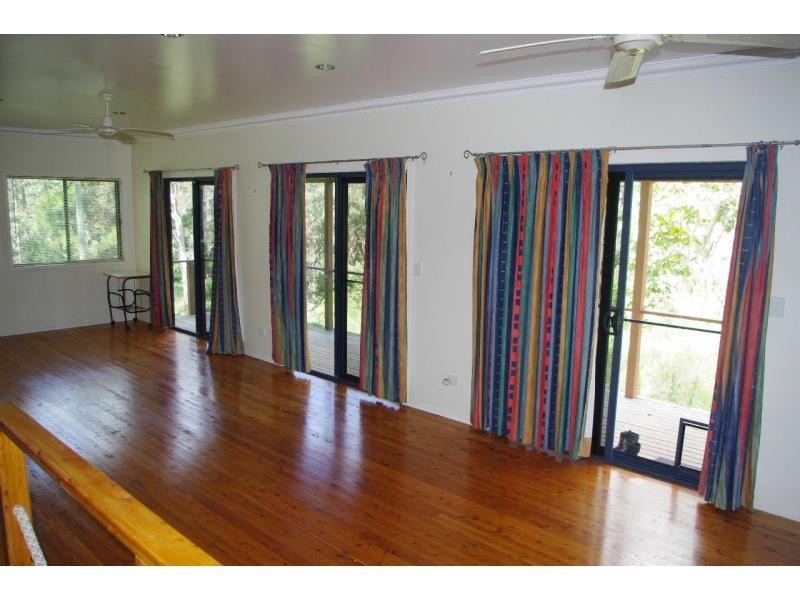 36 Pier Haven, Lamb Island QLD 4184