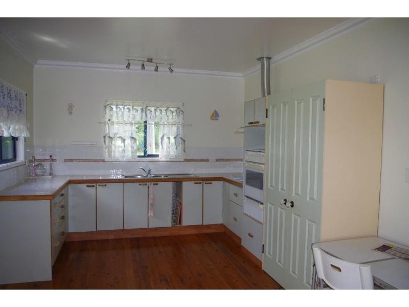36 Pier Haven, Lamb Island QLD 4184