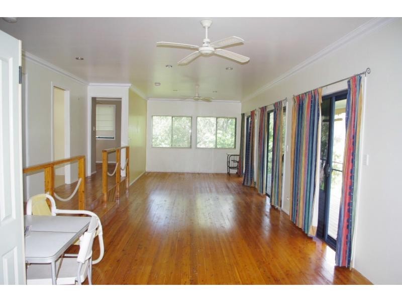 36 Pier Haven, Lamb Island QLD 4184