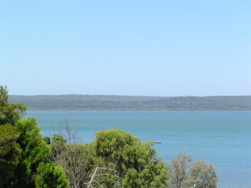 29 Leanne Street, Macleay Island QLD 4184