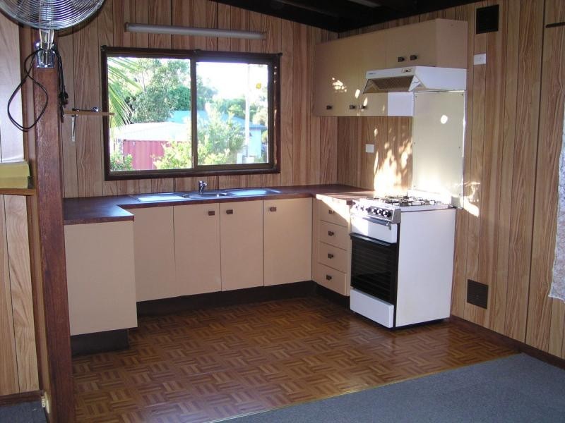 24 Udara Street, Macleay Island QLD 4184