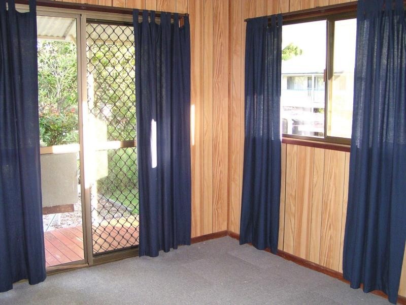 24 Udara Street, Macleay Island QLD 4184