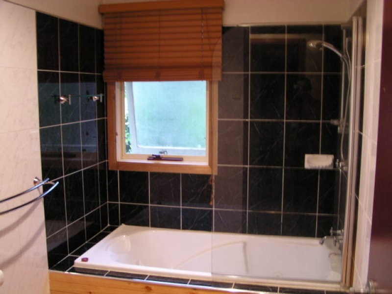 36 Coast Road, Macleay Island QLD 4184