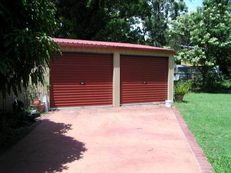 36 Coast Road, Macleay Island QLD 4184