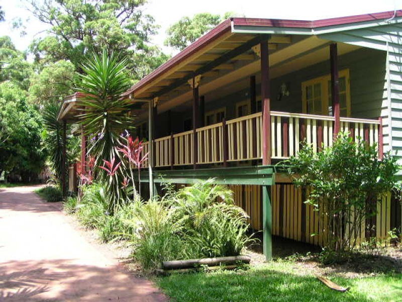 36 Coast Road, Macleay Island QLD 4184