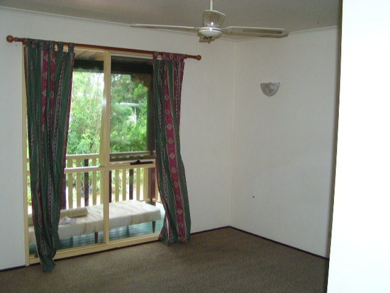 36 Coast Road, Macleay Island QLD 4184