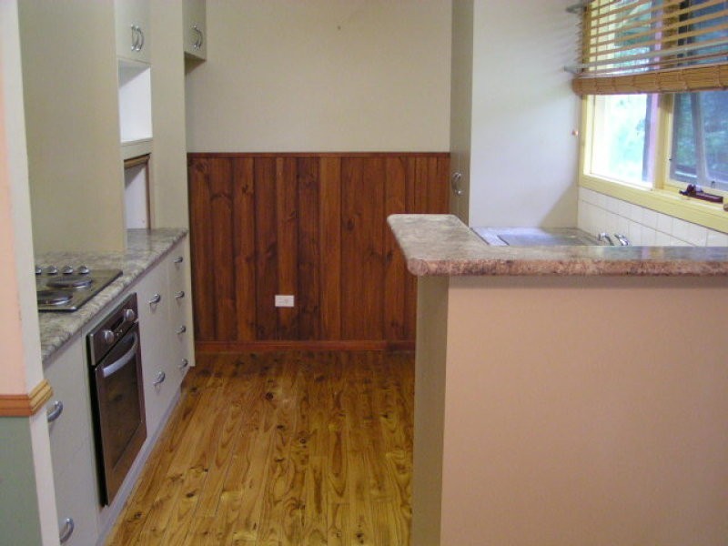 36 Coast Road, Macleay Island QLD 4184