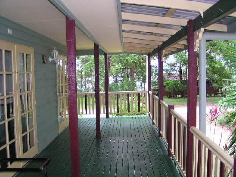 36 Coast Road, Macleay Island QLD 4184