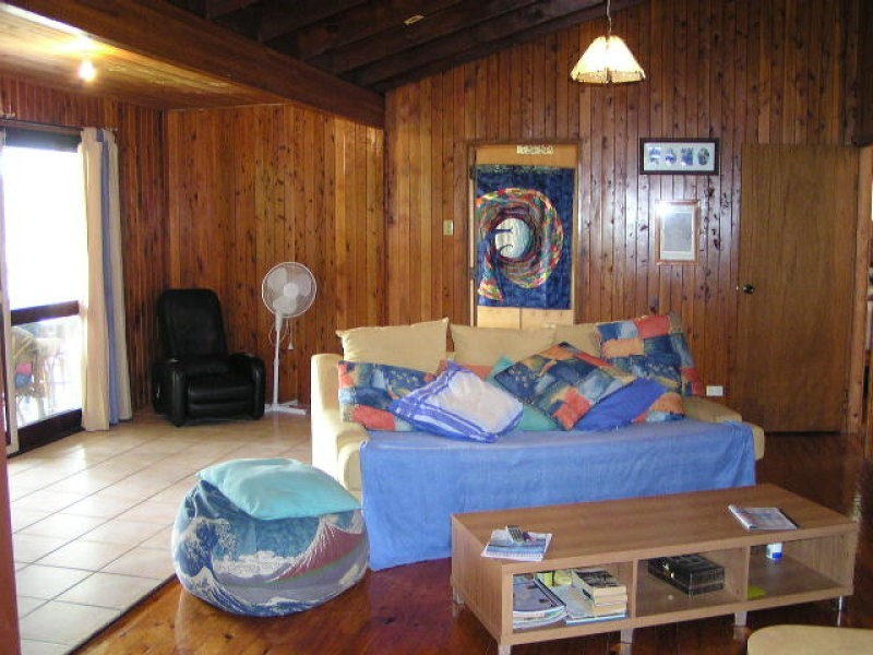 17 Orana Street, Macleay Island QLD 4184