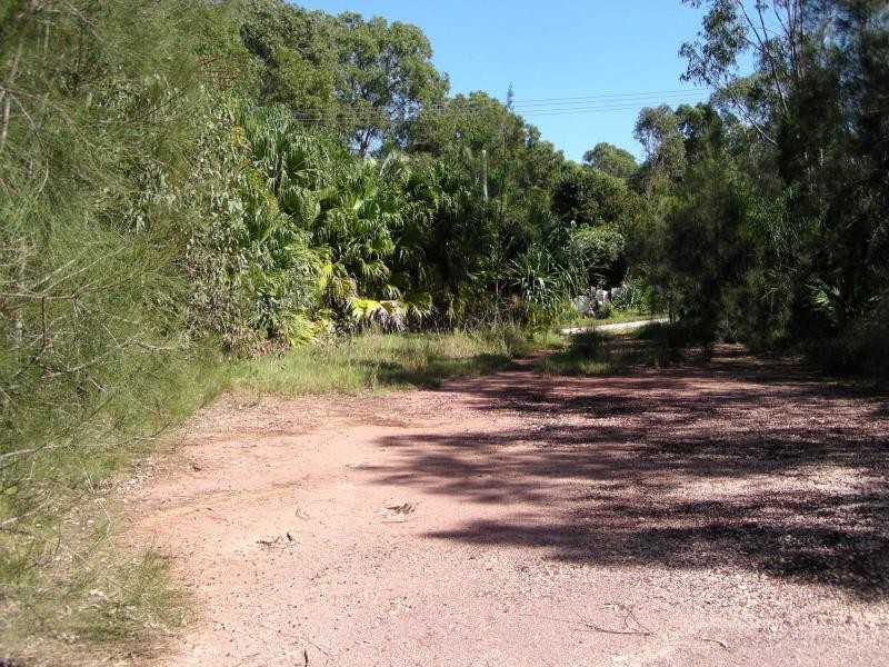 6 Atlantic Street, Lamb Island QLD 4184