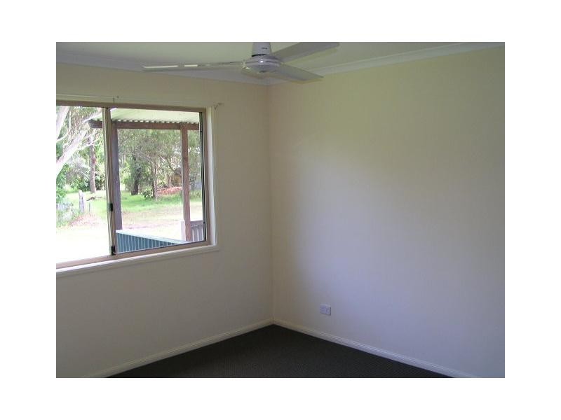 7 Alexander Street, Macleay Island QLD 4184