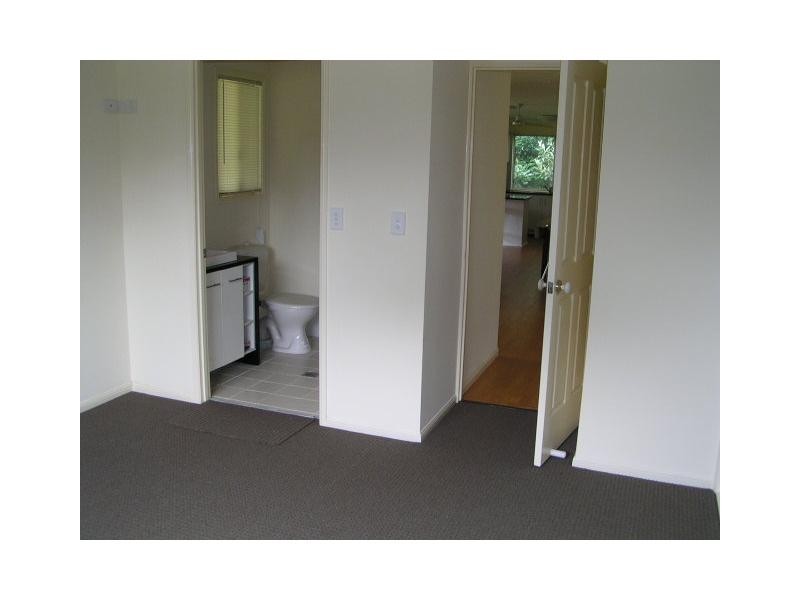 7 Alexander Street, Macleay Island QLD 4184