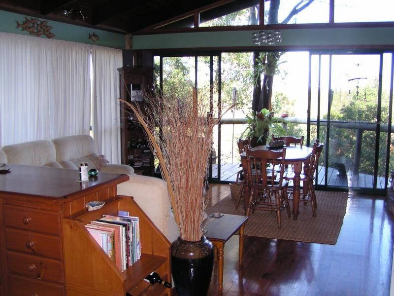 68 Treasure Island Avenue, Karragarra Island QLD 4184