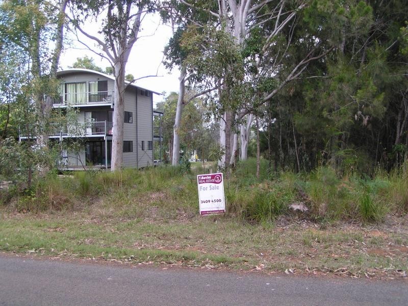 28 Treasure Island Avenue, Karragarra Island QLD 4184