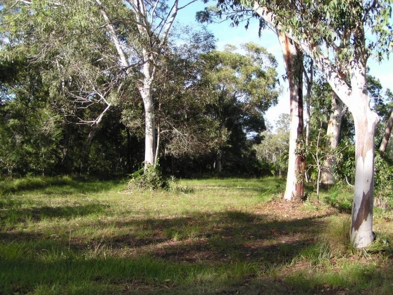 22 Treasure Island Avenue, Karragarra Island QLD 4184