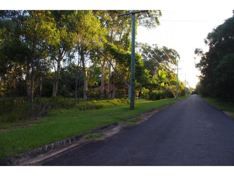 20 Treasure Island Avenue, Karragarra Island QLD 4184