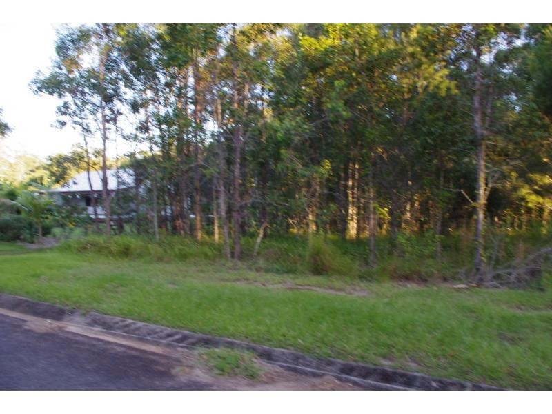 20 Treasure Island Avenue, Karragarra Island QLD 4184