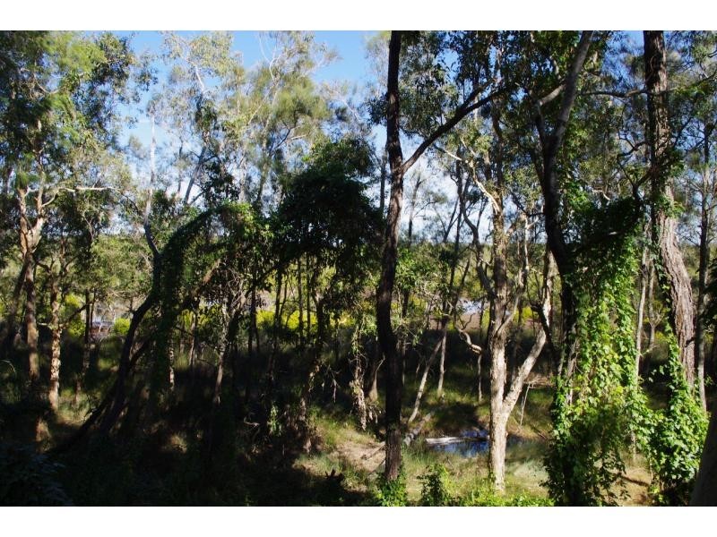 80 Treasure Island Avenue, Karragarra Island QLD 4184