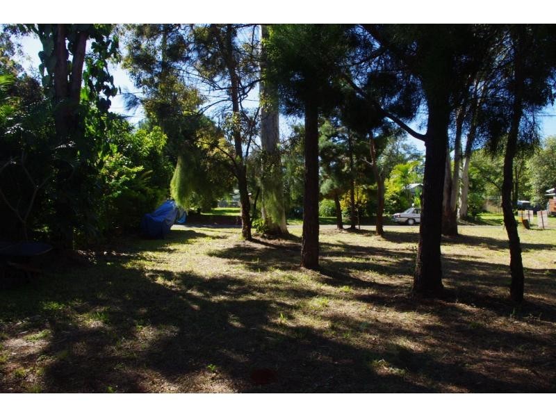 80 Treasure Island Avenue, Karragarra Island QLD 4184