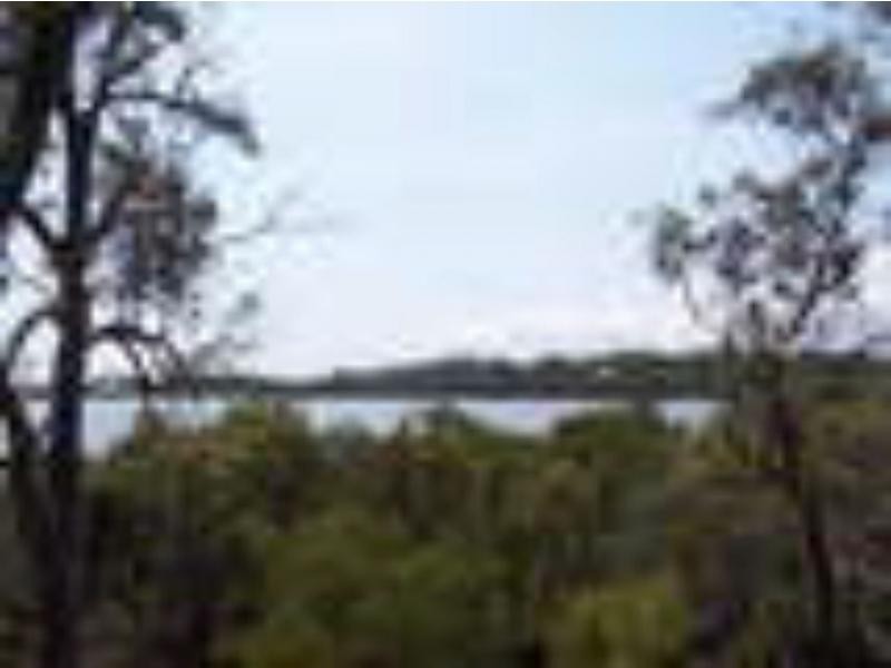 30 Timothy Street, Macleay Island QLD 4184