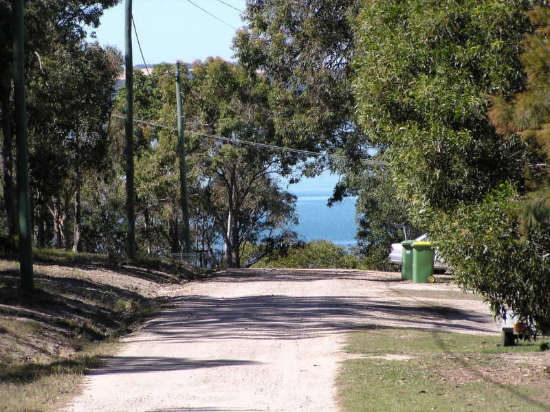 26 Warama Street, Macleay Island QLD 4184