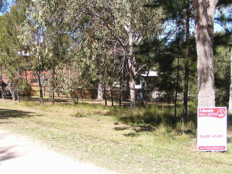 26 Warama Street, Macleay Island QLD 4184