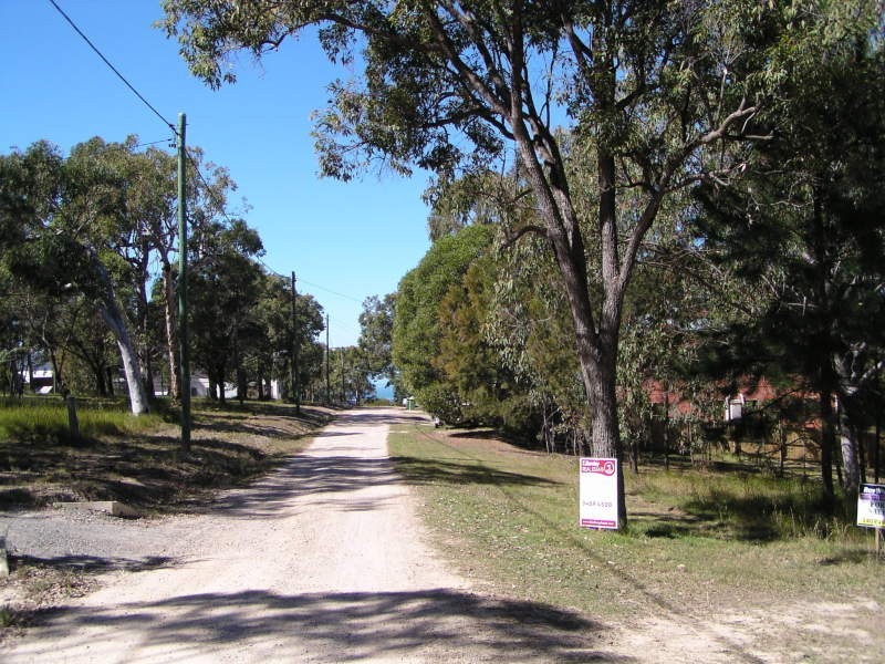 26 Warama Street, Macleay Island QLD 4184