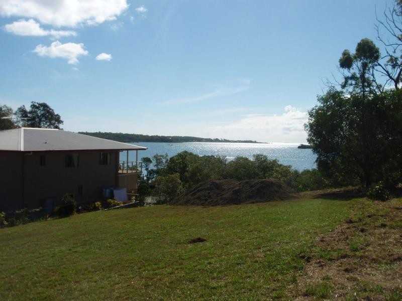 35 Timothy Street, Macleay Island QLD 4184