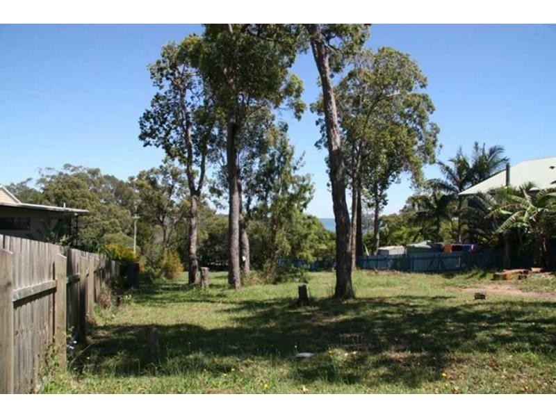 54 Coondooroopa Drive, Macleay Island QLD 4184
