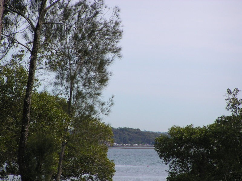 28 Aruma Street, Macleay Island QLD 4184